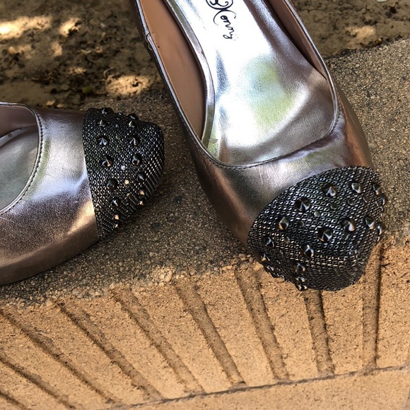 💜Penny & Kenny heels w/studs on front👇🏼 - Picture 5 of 8